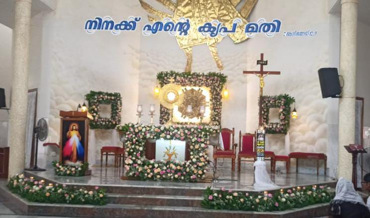 Forty Hours Adoration Held At Don Bosco, Vaduthala